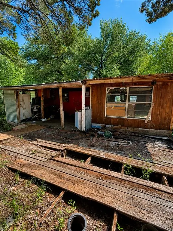 180 Canyon Drive, Whitney, TX 76692