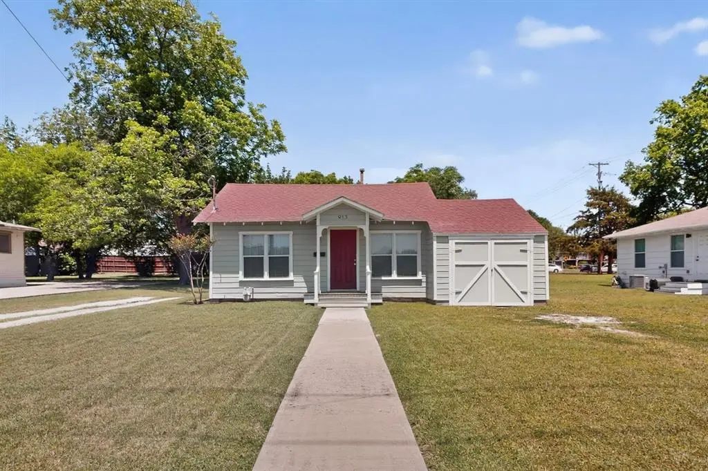 913 17th Street, Plano, TX 75074