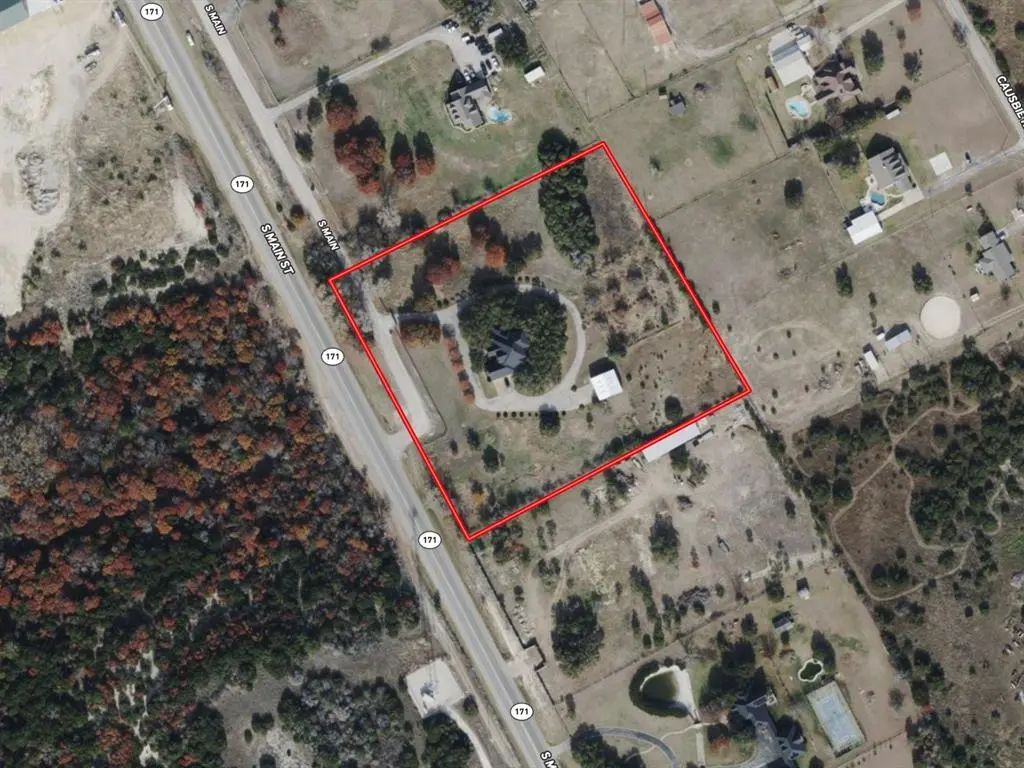 2701 S Main Street, Weatherford, TX 76087