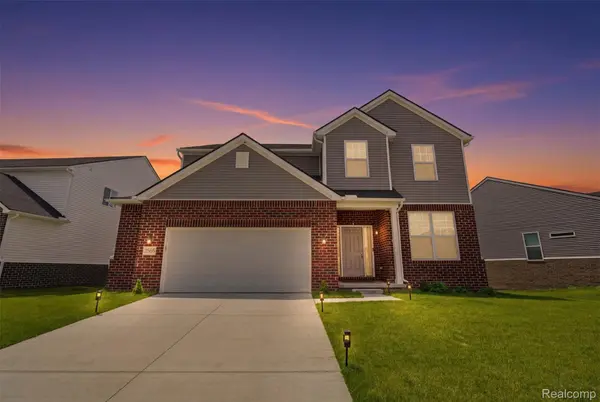 20633 Gidran DR, Lyon Charter Township, MI 48178