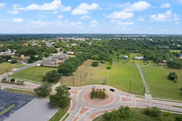 600 Little School Road, Kennedale, TX 76060