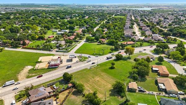 5295 Boat Club Road, Fort Worth, TX 76135