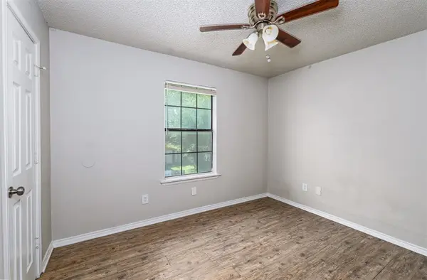 4917 Miller Avenue, Fort Worth, TX 76119