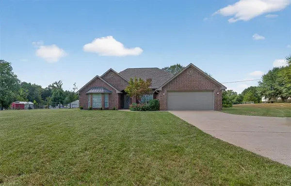 14662 County Road 294,  Arp,  TX 75750