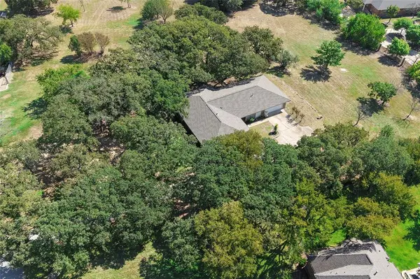 225 Timberline Lane, Southlake, TX 76092