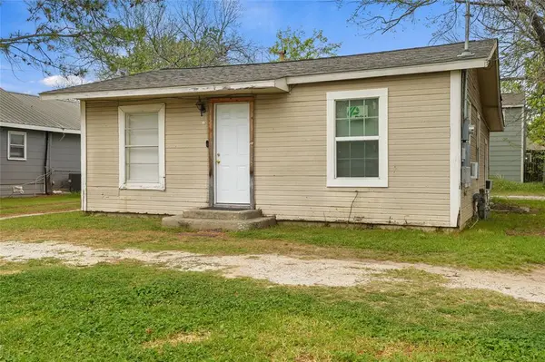 315 Ritchey Street,  Gainesville,  TX 76240