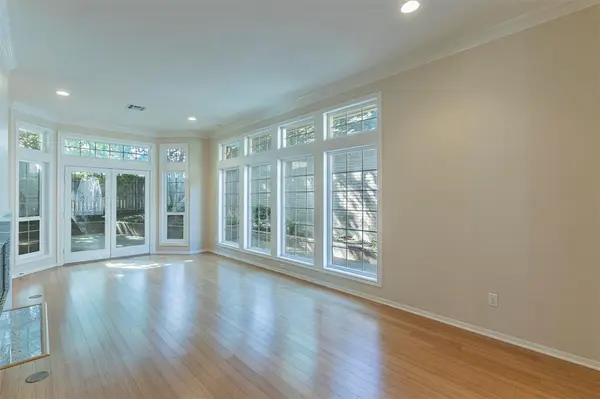 79 Sugar Creek Place, Woodway, TX 76712
