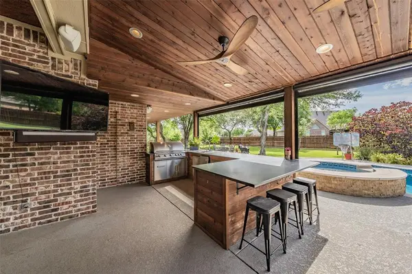 101 Black Oak Drive, Aledo, TX 76008