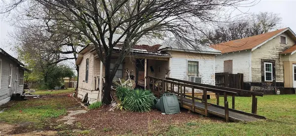 1407 E Wells Avenue, Sherman, TX 75090