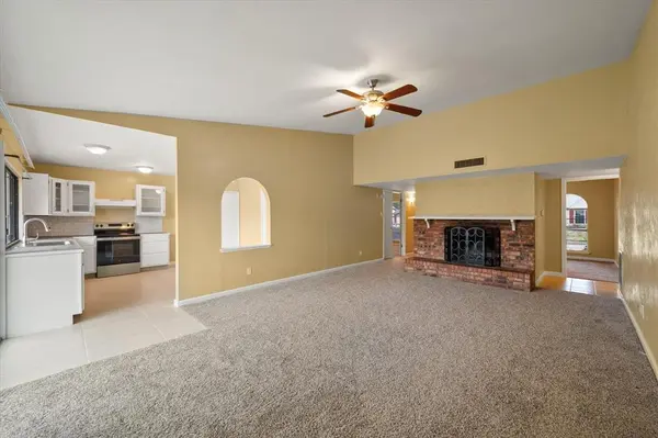 7247 Long Canyon Trail, Dallas, TX 75249