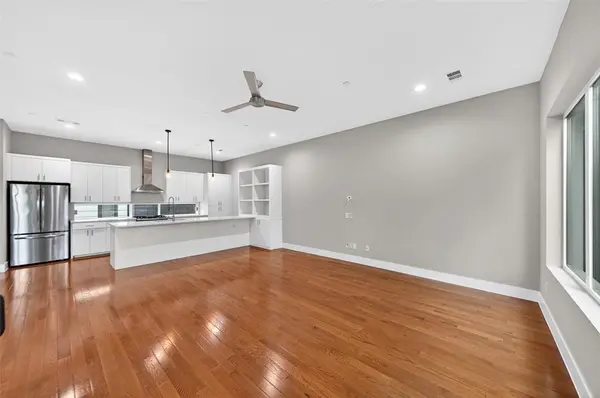 1914 California Drive #102, Dallas, TX 75204