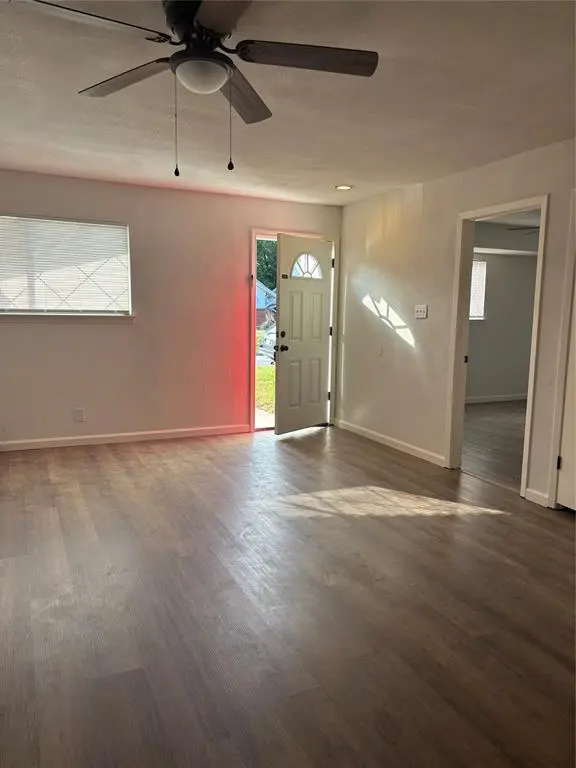 3261 Gene Lane, Haltom City, TX 76117