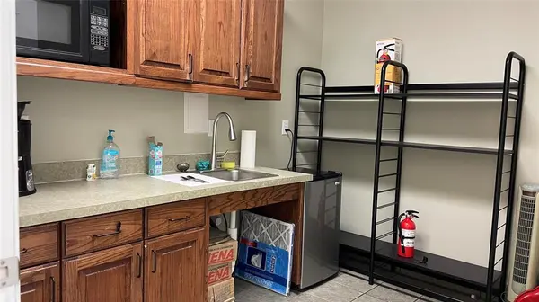 6300 Stonewood Drive #406, Plano, TX 75024