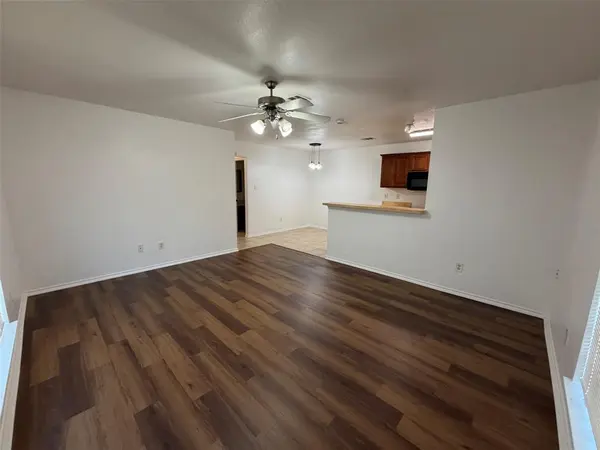 8118 Tanner Avenue, Fort Worth, TX 76116