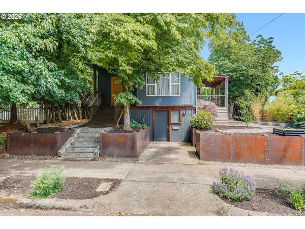 3712 SE 8TH AVE, Portland, OR 97202