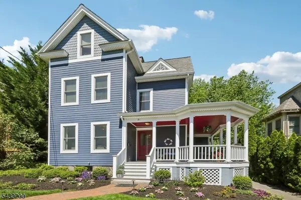 31 Maple Ave,  Madison Boro,  NJ 07940