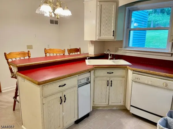 2007 Washington Valley Rd, Bridgewater Twp., NJ 08836