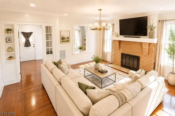52 Hollywood Ave, Hillside Twp., NJ 07205