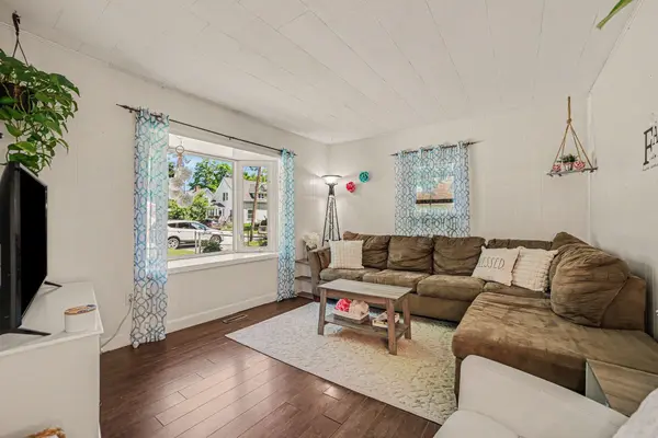 406 E May ST, Pleasant, MI 48858