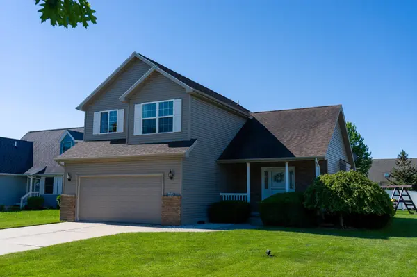 1646 Abbey CT, Pleasant, MI 48858