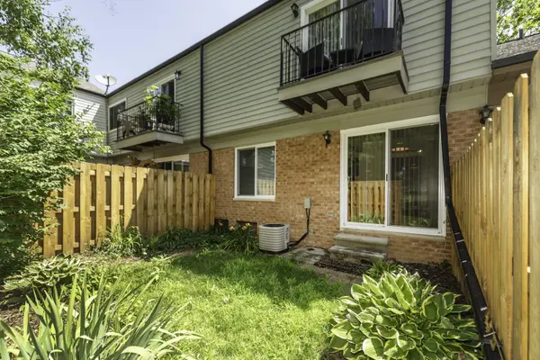 3351 Burbank DR, Ann Arbor, MI 48105