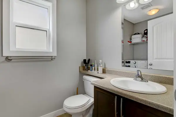 11245 75 AVE, Grande Prairie, AB T8W0C5