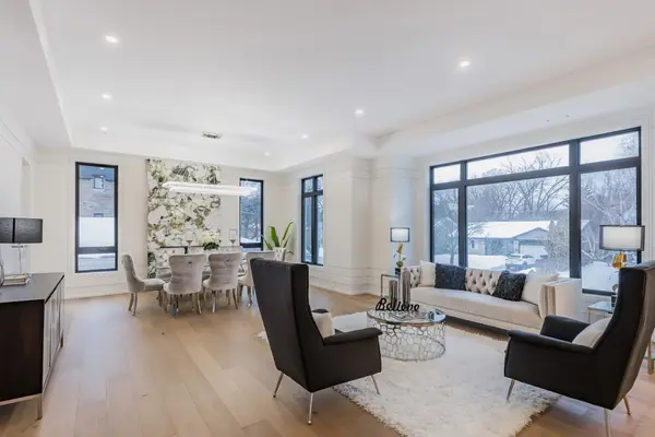 58 Sumner Heights DR, Toronto C15, ON M2K 1Y4