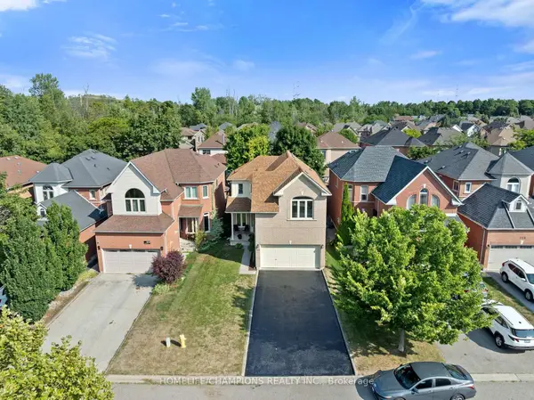 104 Secord ST, Pickering, ON L1V 6V6
