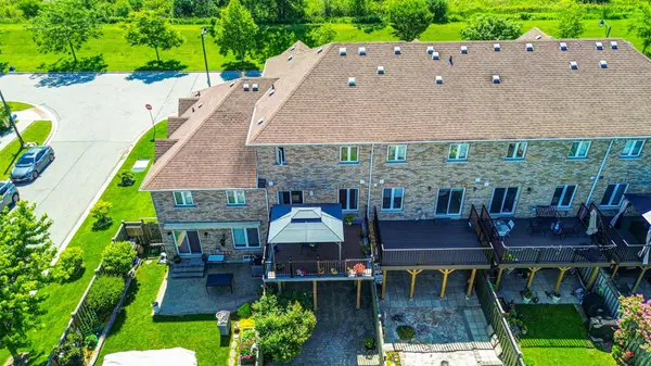 22 Lakeridge DR, Toronto E10, ON M1C 5C2