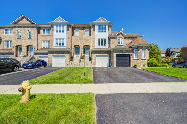 22 Lakeridge DR, Toronto E10, ON M1C 5C2