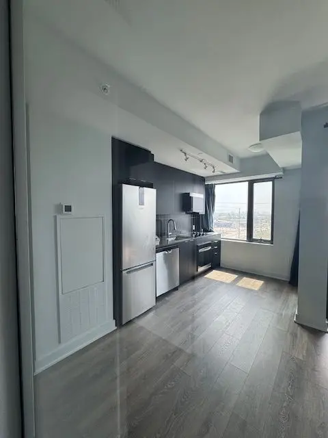 2920 Highway7 RD, Vaughan, ON L4K 0P4