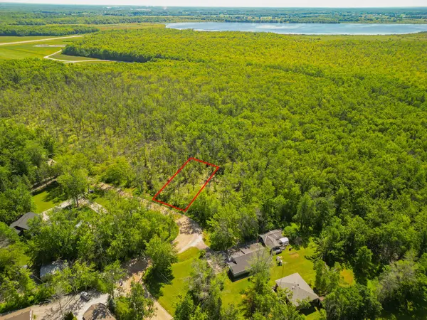 6117 Bluebird ST, Ramara, ON L3V 6H6
