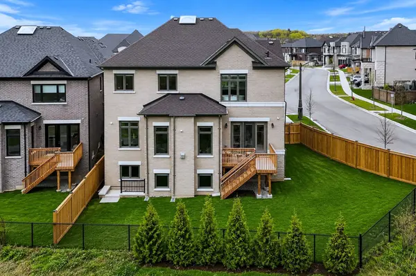 1283 Meadowside PATH, Oakville, ON L6M 5M9