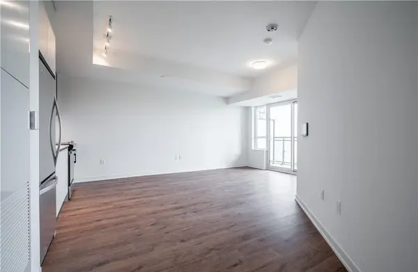 395 Dundas ST W #801, Oakville, ON L6M 5R8