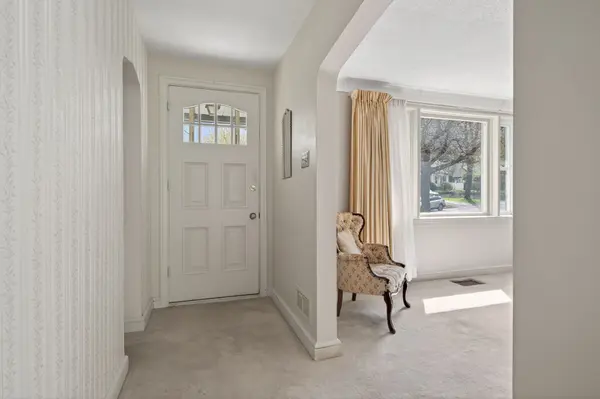 1442 Cavendish RD, Alta Vista And Area, ON K1H 6C3