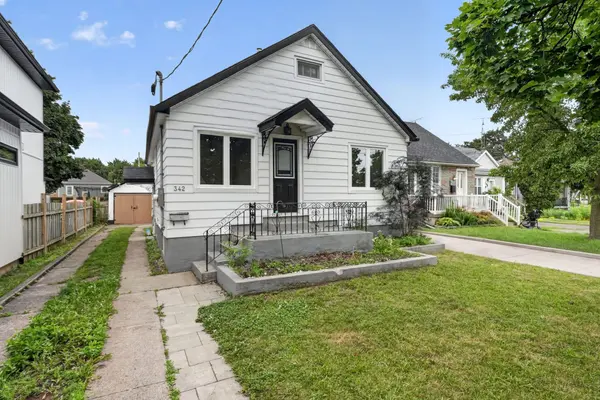 342 Carlton ST, St. Catharines, ON L2N 1C4