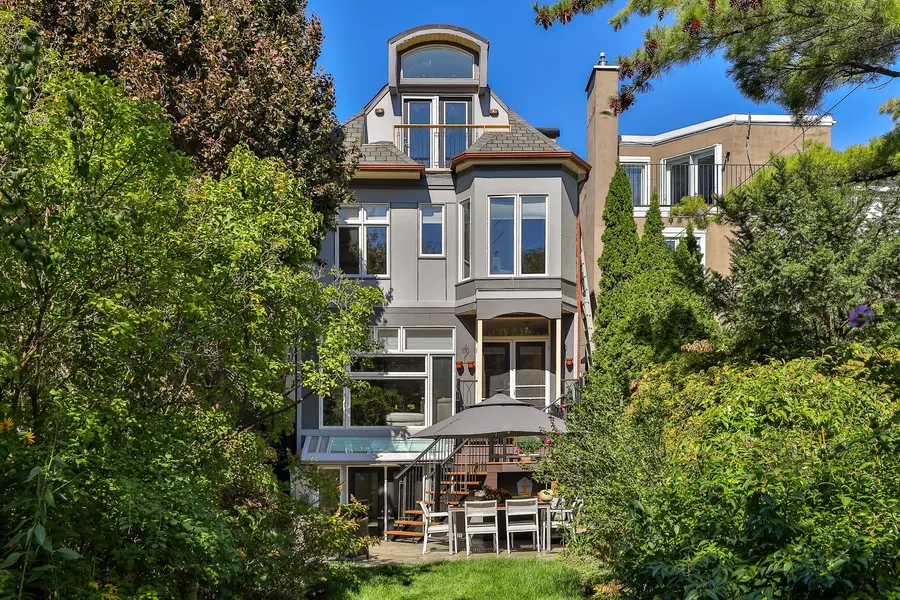301 Keewatin AVE, Toronto C10, ON M4P 2A4