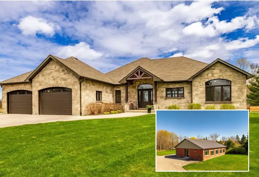 318837 Grey Rd 1 RD, Georgian Bluffs, ON N4K 5N4