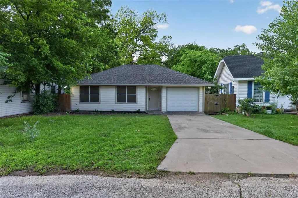 1612 W Bond Street, Denison, TX 75020