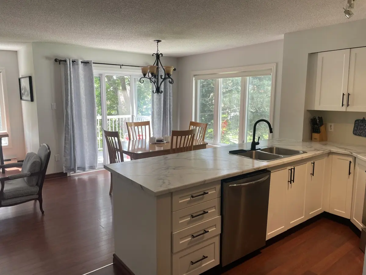 18 Ramblings WAY #97, Collingwood, ON L9Y 5C6
