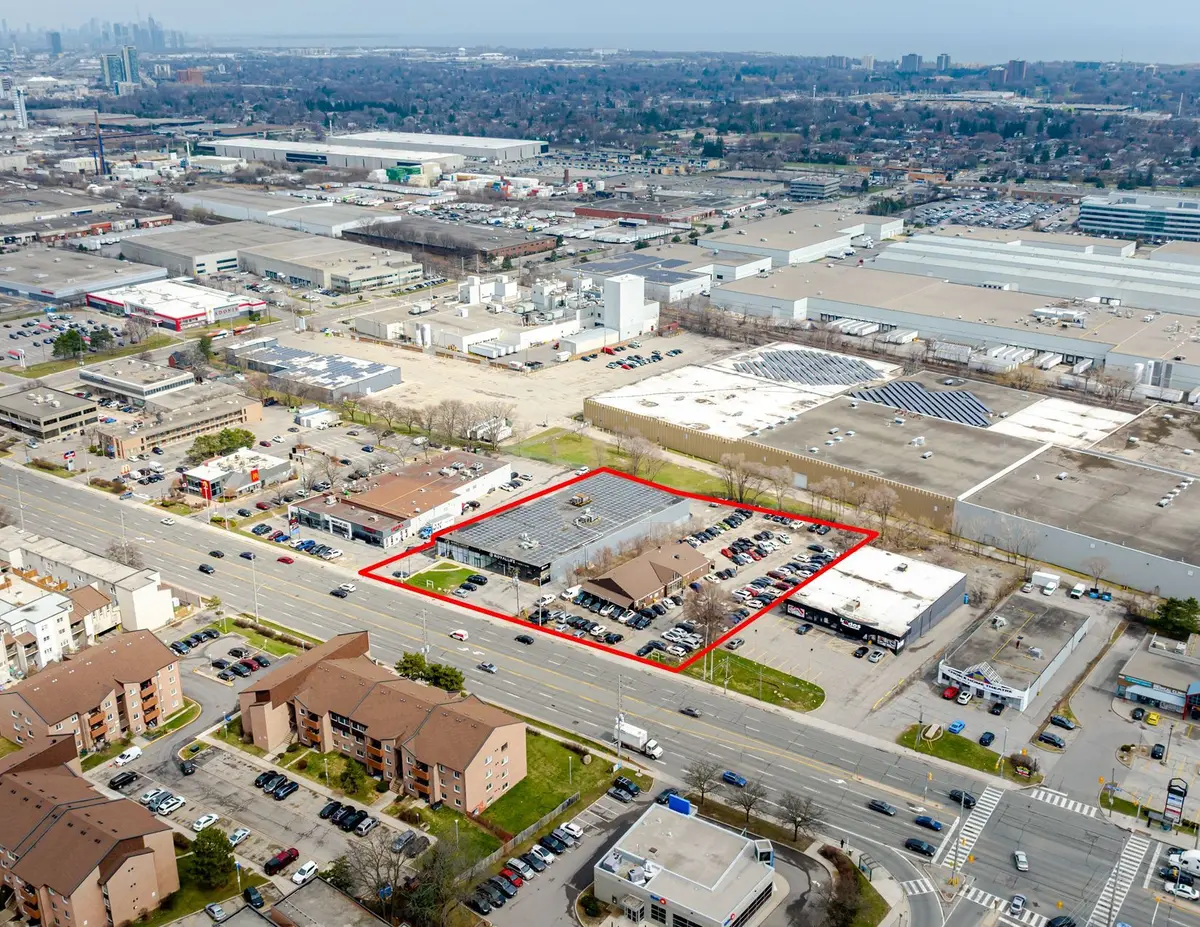 1000-1024 Dundas ST E, Mississauga, ON L4Y 2B8
