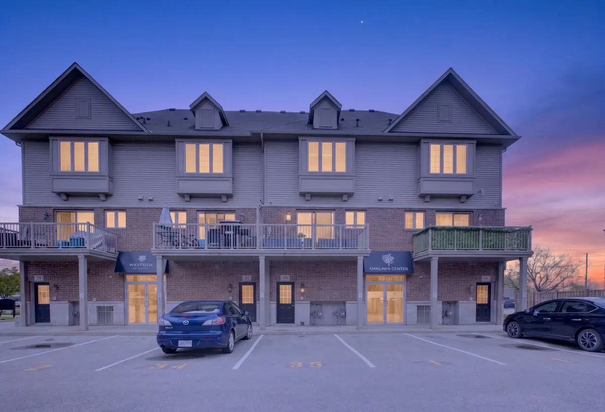1401 Plains RD E #35, Burlington, ON L7R 0C2