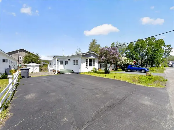 3 Jacqueline Avenue, Clarenville, NL A5A 1J3