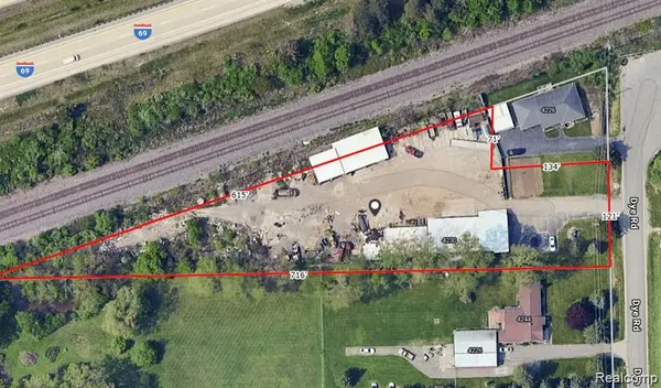 4230 DYE RD, Flint Charter Township, MI 48473