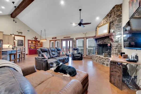 751 Sullivan Road, Ennis, TX 75119