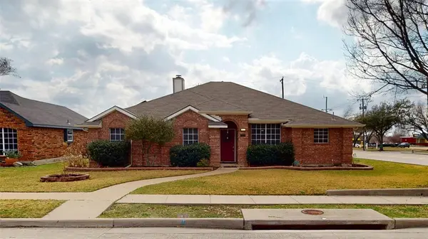 6901 Bluebell Drive, Rowlett, TX 75089