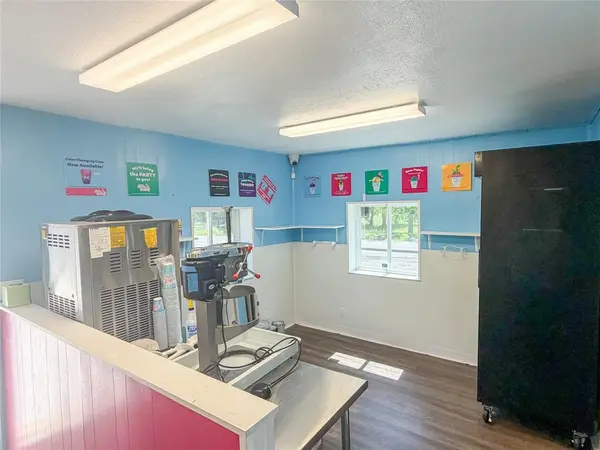 507 S Business 287, Decatur, TX 76234