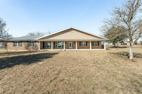 10184 S US Highway 281 #A, Stephenville, TX 76401