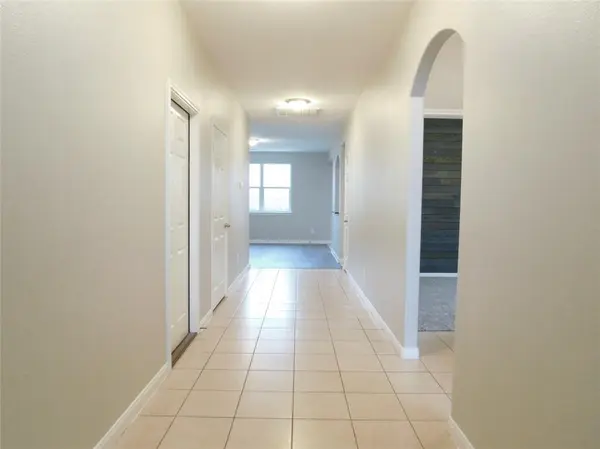 101 Kincaid Drive, Sanger, TX 76266