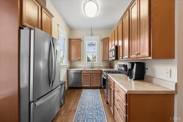 435 SW Elm Ave, Roanoke, VA 24016